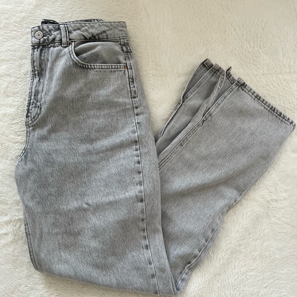 ASOS STRADIVARIUS Long Straight Slit in Grey - Picture 3 of 5